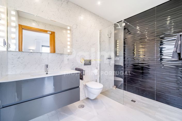 Image No.20-4 Bed Villa for sale