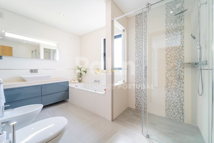 Image No.22-4 Bed Villa for sale