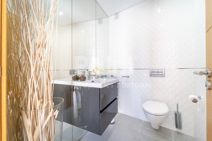 Image No.23-4 Bed Villa for sale