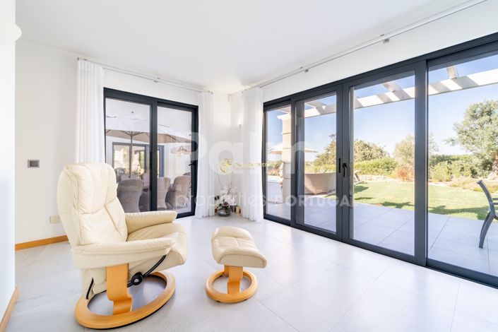 Image No.27-4 Bed Villa for sale