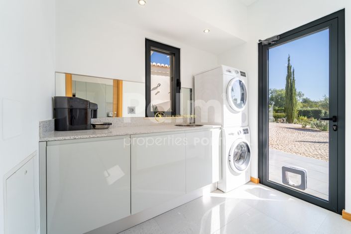 Image No.28-4 Bed Villa for sale