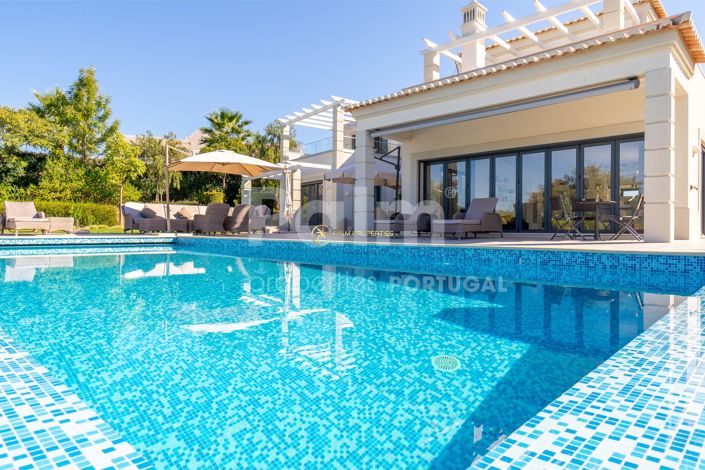 Image No.37-4 Bed Villa for sale