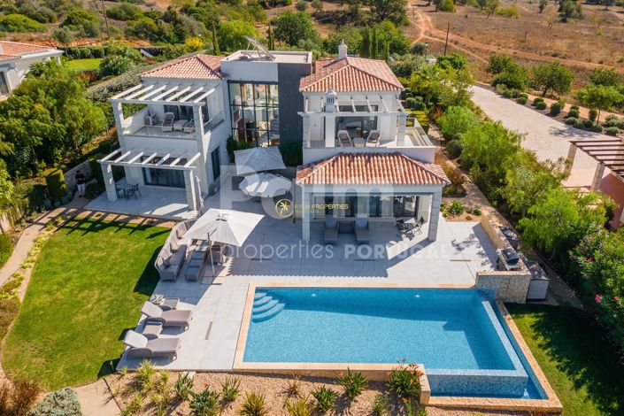 Image No.41-4 Bed Villa for sale