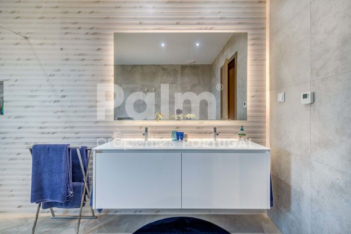 Image No.10-3 Bed Villa for sale