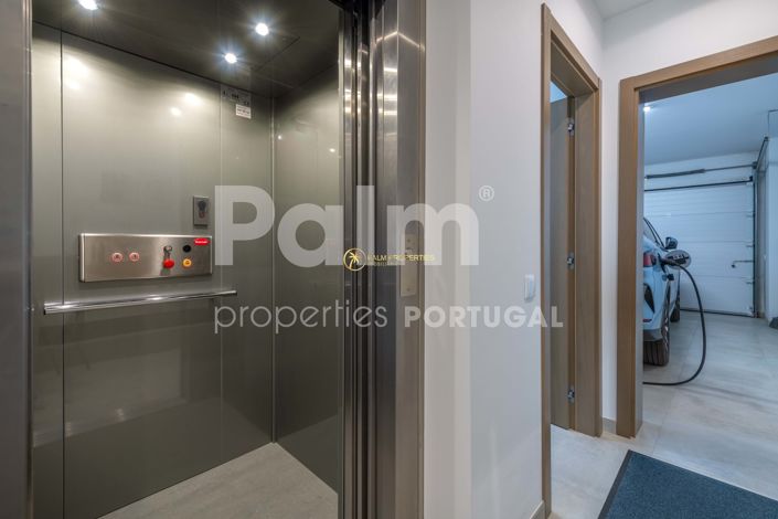 Image No.14-3 Bed Villa for sale