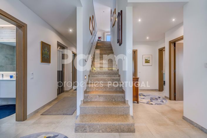 Image No.6-3 Bed Villa for sale