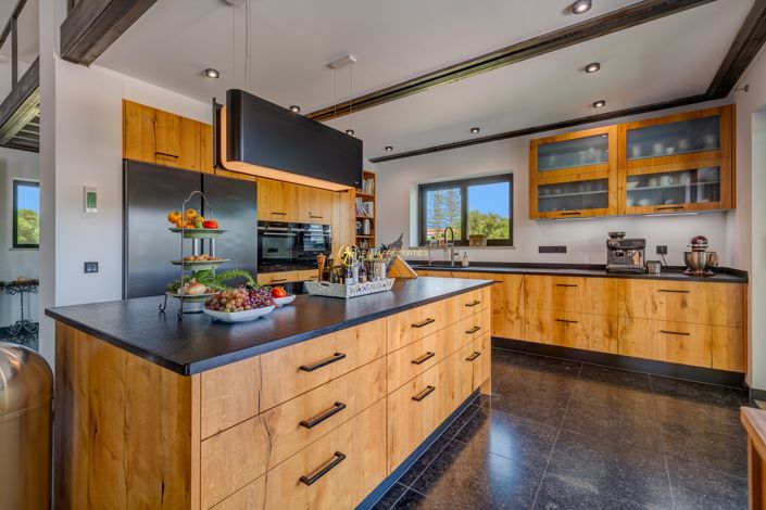 Image No.17-3 Bed Villa for sale