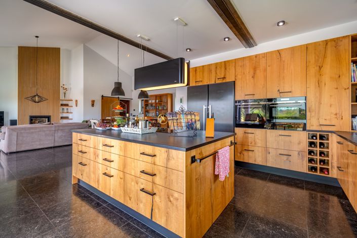 Image No.19-3 Bed Villa for sale