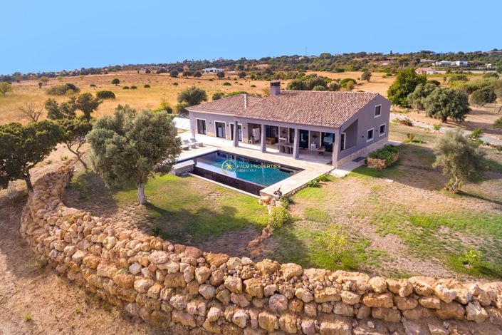 Image No.2-3 Bed Villa for sale