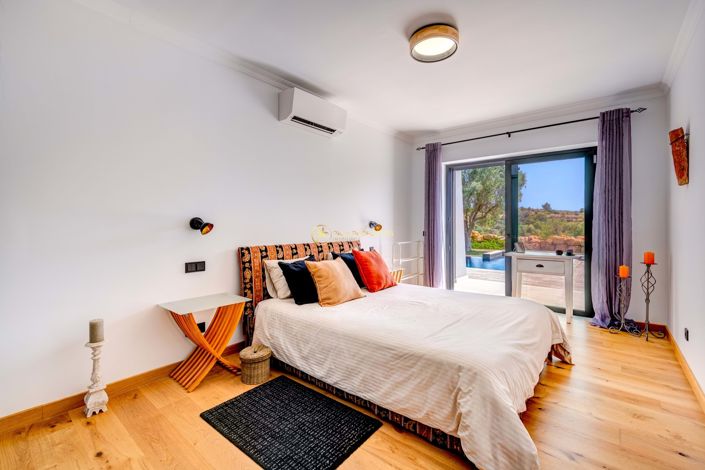 Image No.29-3 Bed Villa for sale