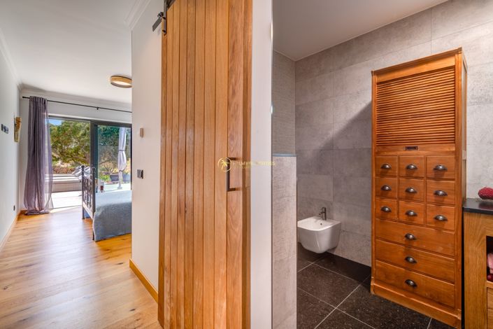 Image No.33-3 Bed Villa for sale