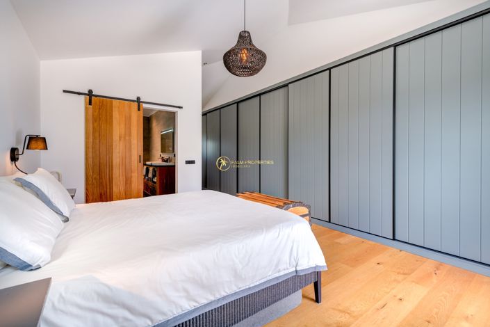 Image No.42-3 Bed Villa for sale