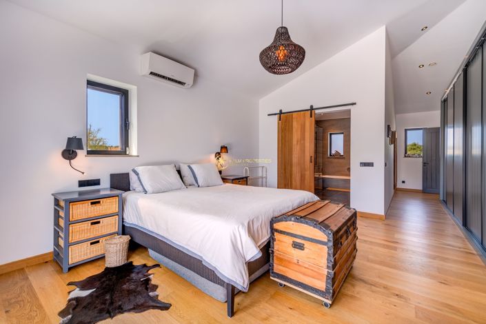 Image No.43-3 Bed Villa for sale