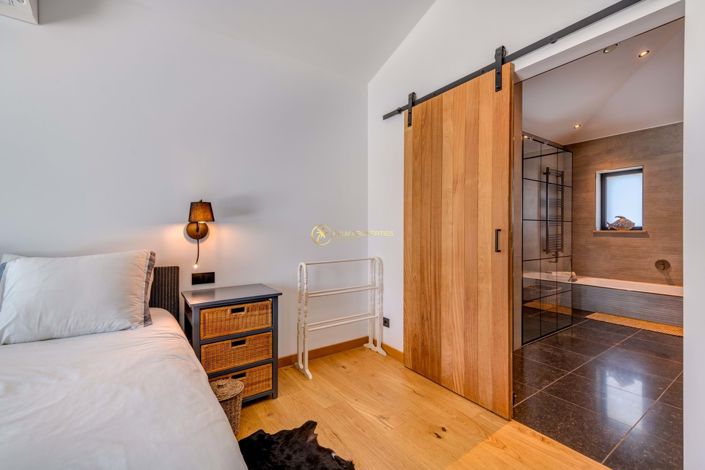 Image No.44-3 Bed Villa for sale