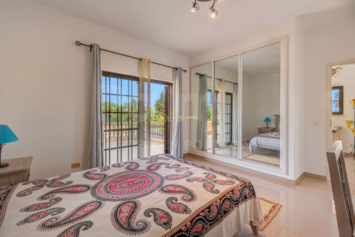 Image No.38-5 Bed Villa for sale