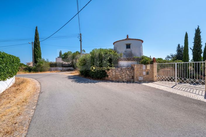 Image No.3-3 Bed Land for sale