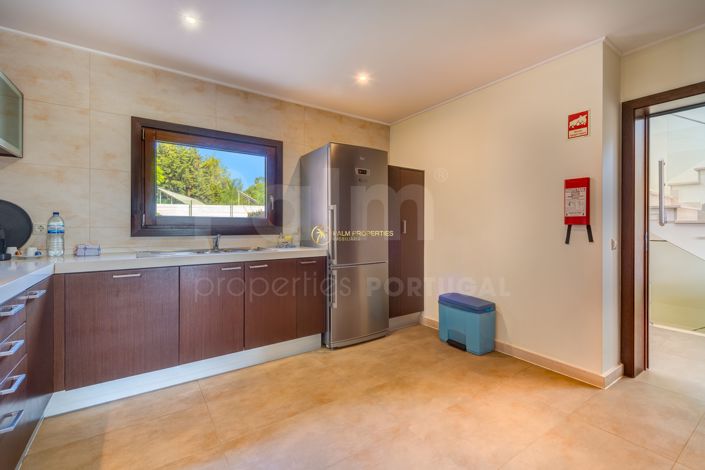 Image No.40-3 Bed Townhouse for sale