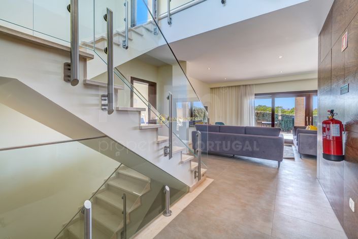 Image No.47-3 Bed Townhouse for sale