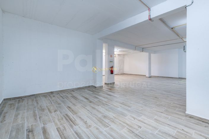 Image No.55-3 Bed Townhouse for sale