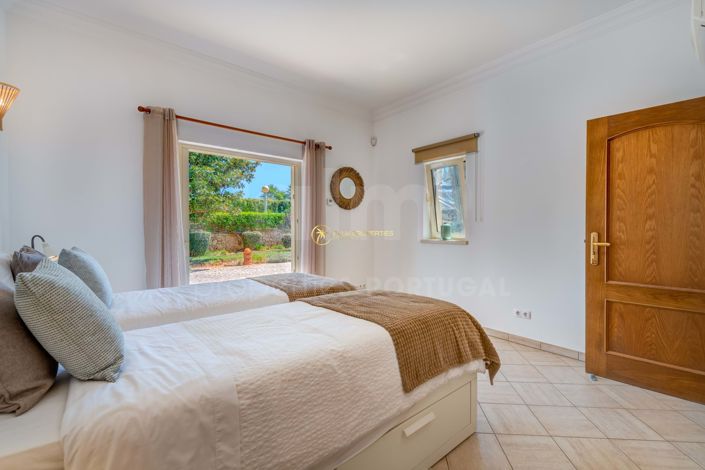 Image No.22-5 Bed Villa for sale