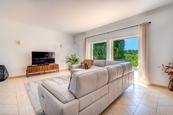 Image No.26-5 Bed Villa for sale