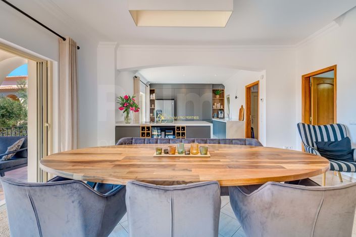 Image No.31-5 Bed Villa for sale