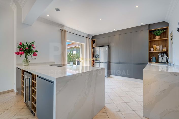 Image No.35-5 Bed Villa for sale