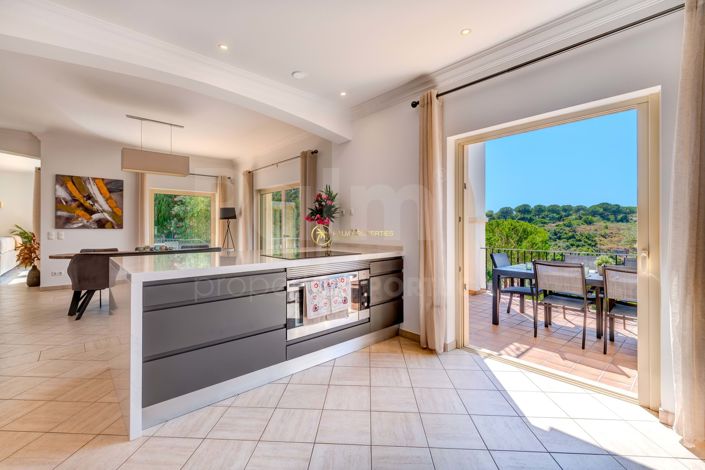 Image No.36-5 Bed Villa for sale