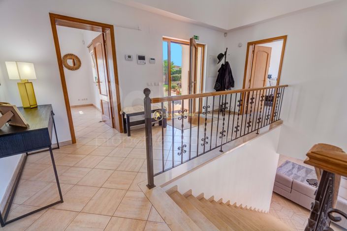 Image No.4-5 Bed Villa for sale