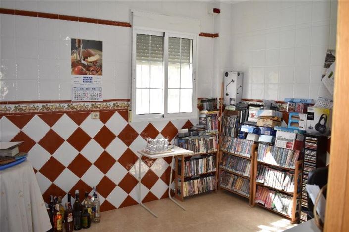 Image No.14-6 Bed Villa for sale