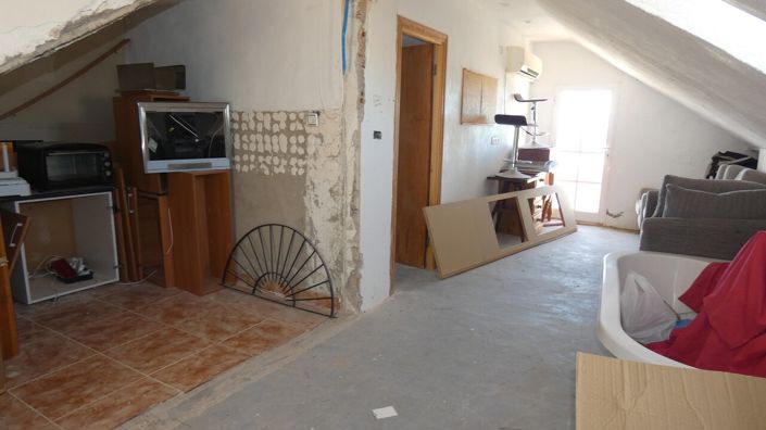 Image No.27-5 Bed Villa for sale