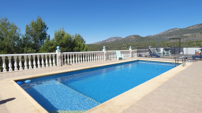 Image No.5-5 Bed Villa for sale