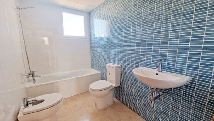 Image No.17-4 Bed Villa for sale