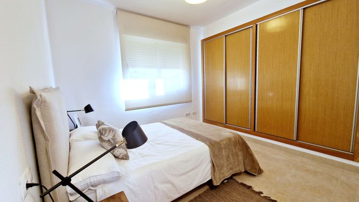 Image No.18-4 Bed Villa for sale