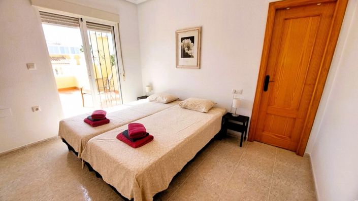 Image No.17-3 Bed Villa for sale