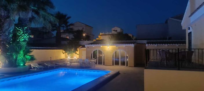 Image No.26-3 Bed Villa for sale