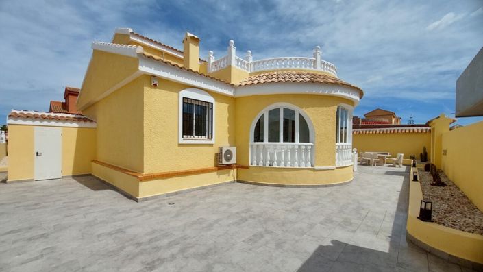 Image No.33-3 Bed Villa for sale