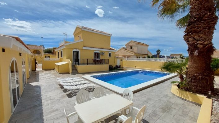 Image No.4-3 Bed Villa for sale