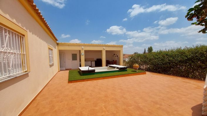 Image No.20-4 Bed Villa for sale