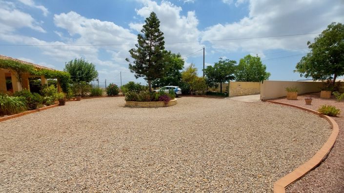 Image No.31-4 Bed Villa for sale