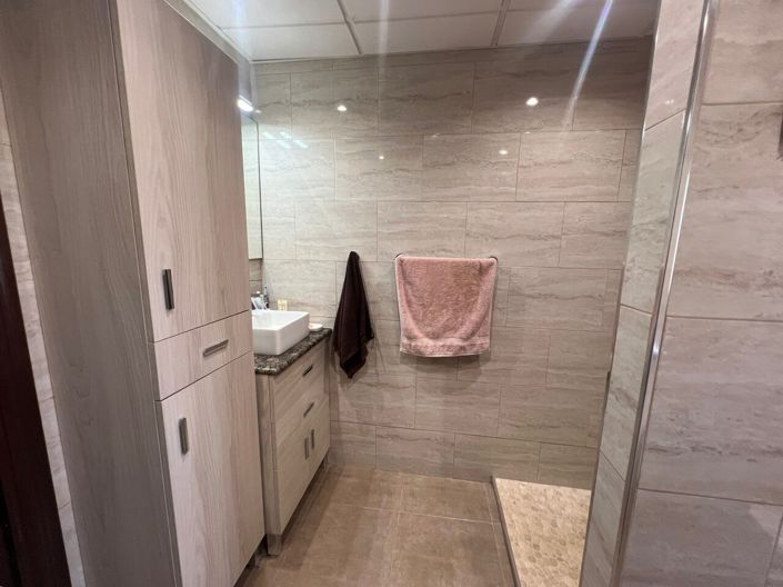 Image No.23-4 Bed Villa for sale