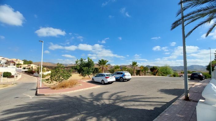 Image No.28-3 Bed Villa for sale