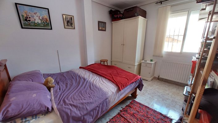 Image No.17-3 Bed Villa for sale