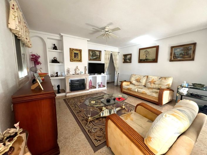 Image No.20-3 Bed Villa for sale