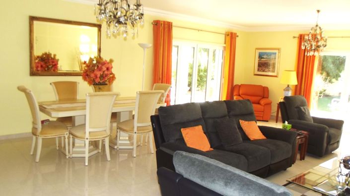 Image No.10-3 Bed Villa for sale