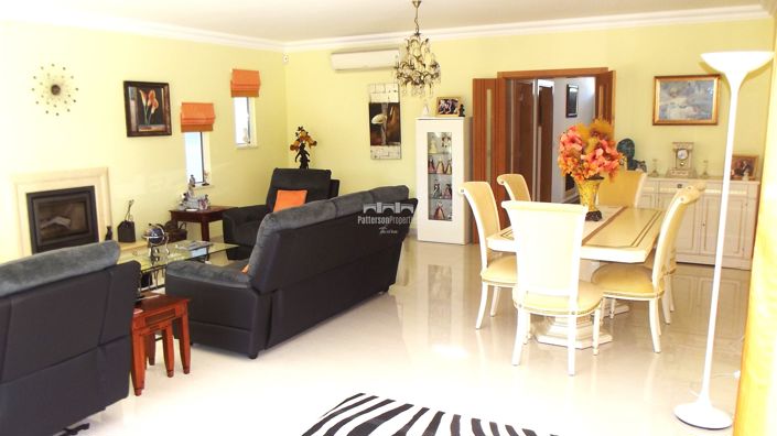 Image No.12-3 Bed Villa for sale