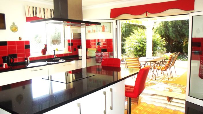 Image No.6-3 Bed Villa for sale