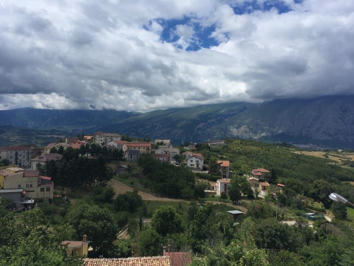 Image No.32-2 Bed Townhouse for sale