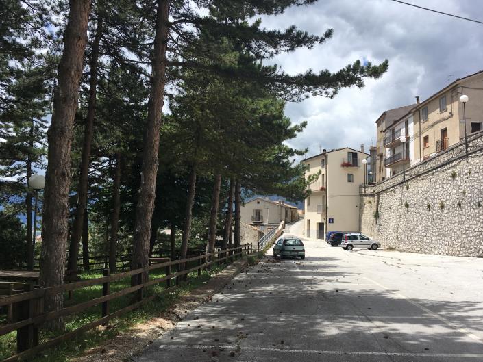 Image No.26-2 Bed Townhouse for sale