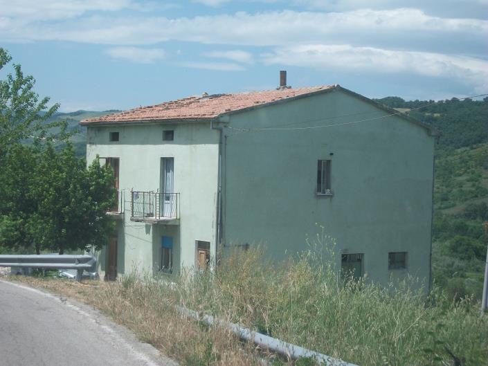 Image No.22-3 Bed Farmhouse for sale